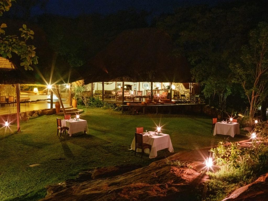 Elewana_Elsa_s_Kopje_Outdoor_Dinner_©_Oliver_Fly_Photography_2
