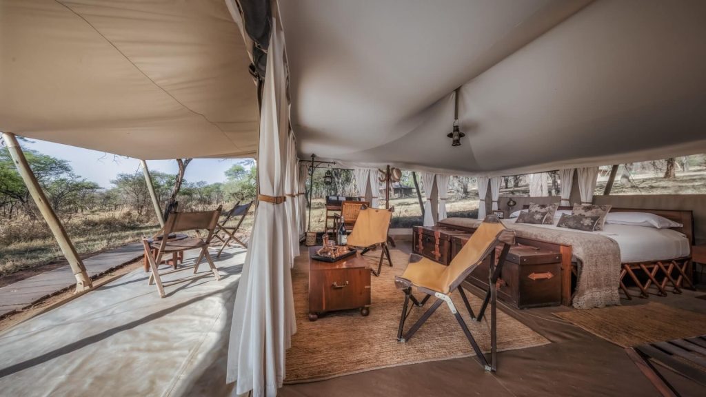 Szenisch Africa Safaris & Expeditions Elewana Serengeti Pioneer Camp - TentEntrance_Wide_