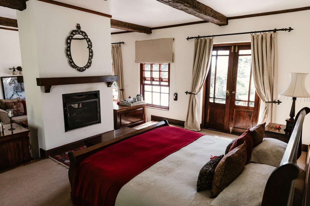Szenisch Africa Safaris & Expeditions Elewana The Manor at Ngorongoro - double cottage interior